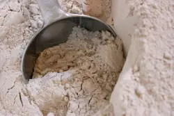 Small Piece Of Wood Is Being Used As A Tool