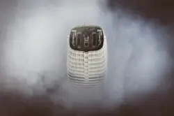 Celebrating my 200m views with the tallest building in 