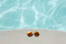 Reflective sunglasses